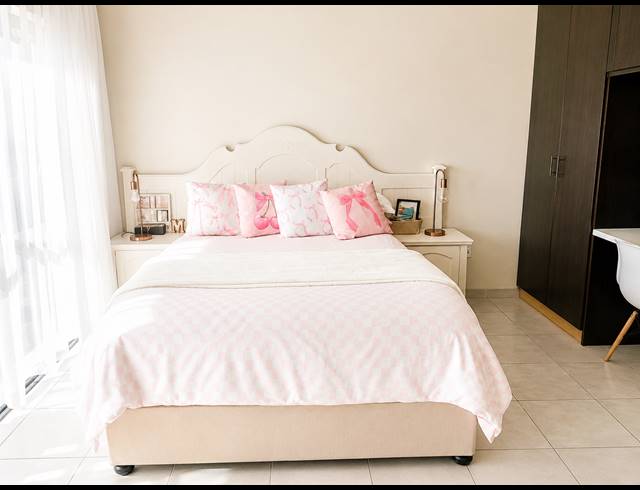 4 BEDROOM HOUSE FOR SALE IN BLUE SADDLE RANCHES
